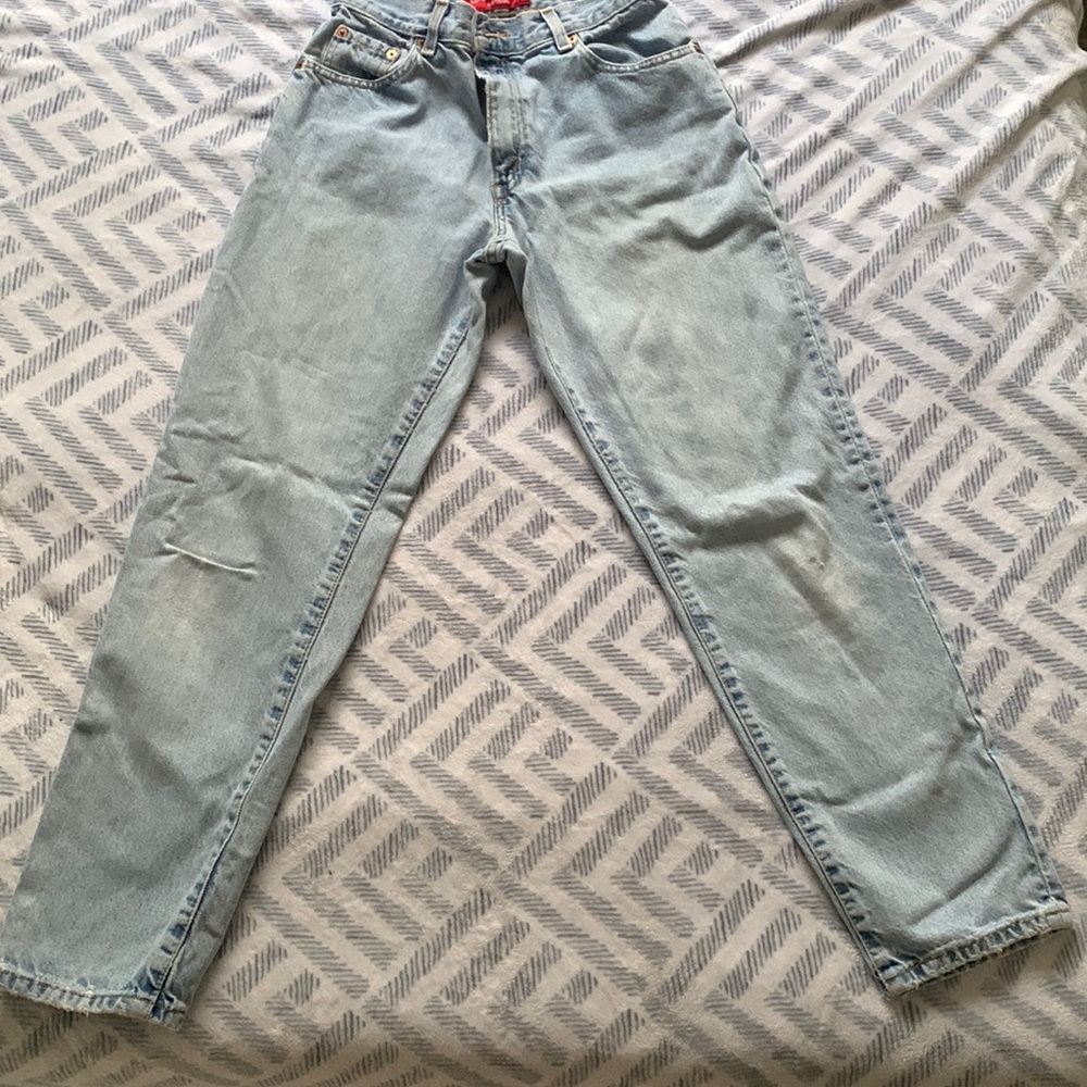 Levis